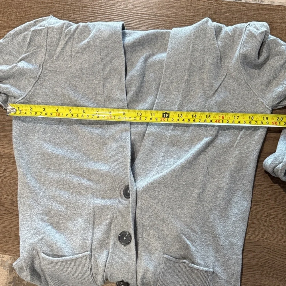 AEO GRAY BUTTON UP CARDIGAN WITH HOODIE - Picture 9 of 15
